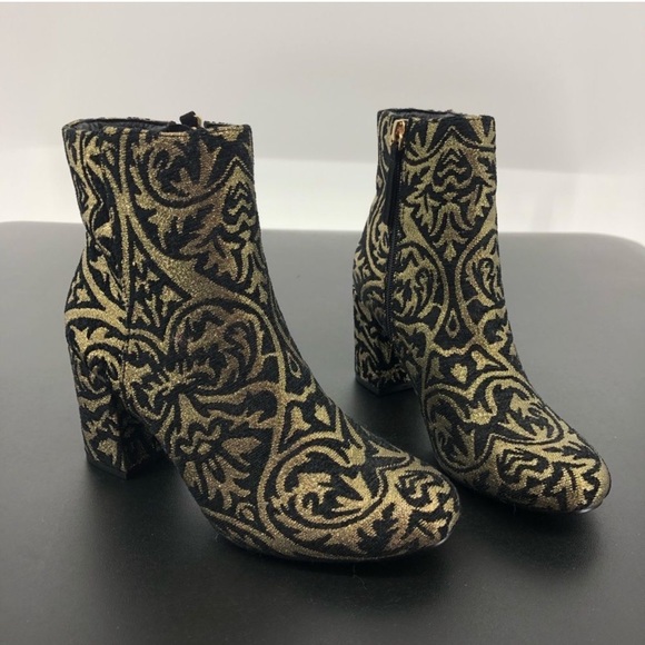 JustFab Shoes - Just Fab gold brocade heeled booties